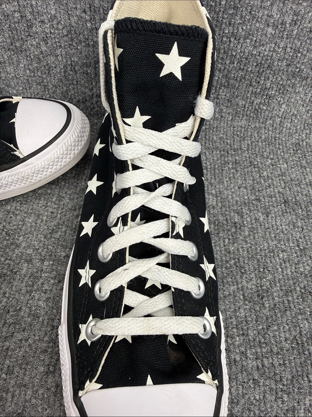 Converse Chuck Taylor All Star High-Top Sneakers Men’s 7 Women’s 9 NWOT - Picture 8 of 14